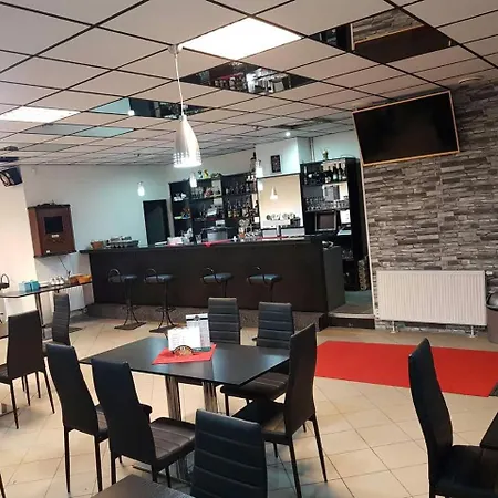 酒店 Vip U Betty Centrum Se Saunou